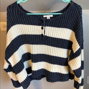 American eagle sweater